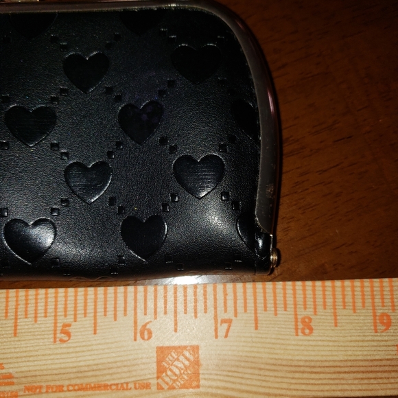 Black Gold Plated Heart Wallet - Picture 2 of 6